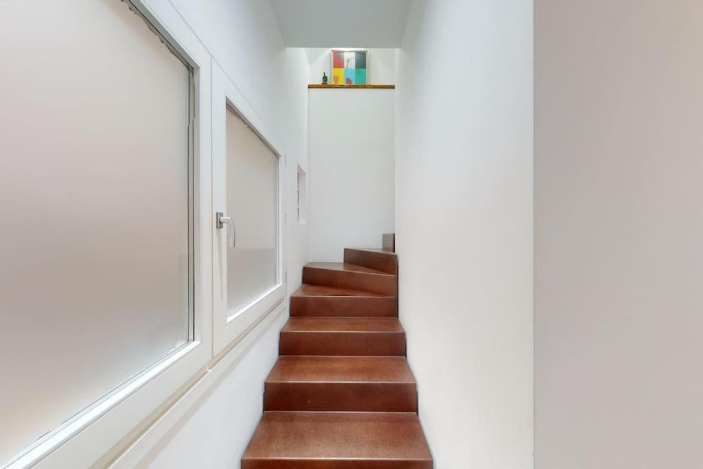 Apartment Nearby Historic Center - 2 Private Bathrooms Cagliari Esterno foto